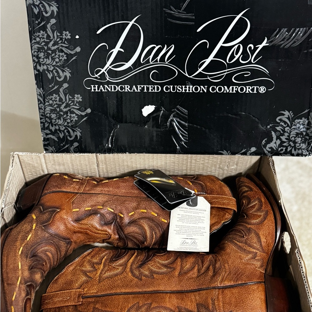 Dan Post Tan Western Boots size 10 M NEW WITH TAGS